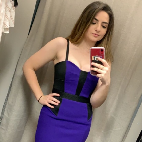 Meet Your Posher! - Picture 2 of 4